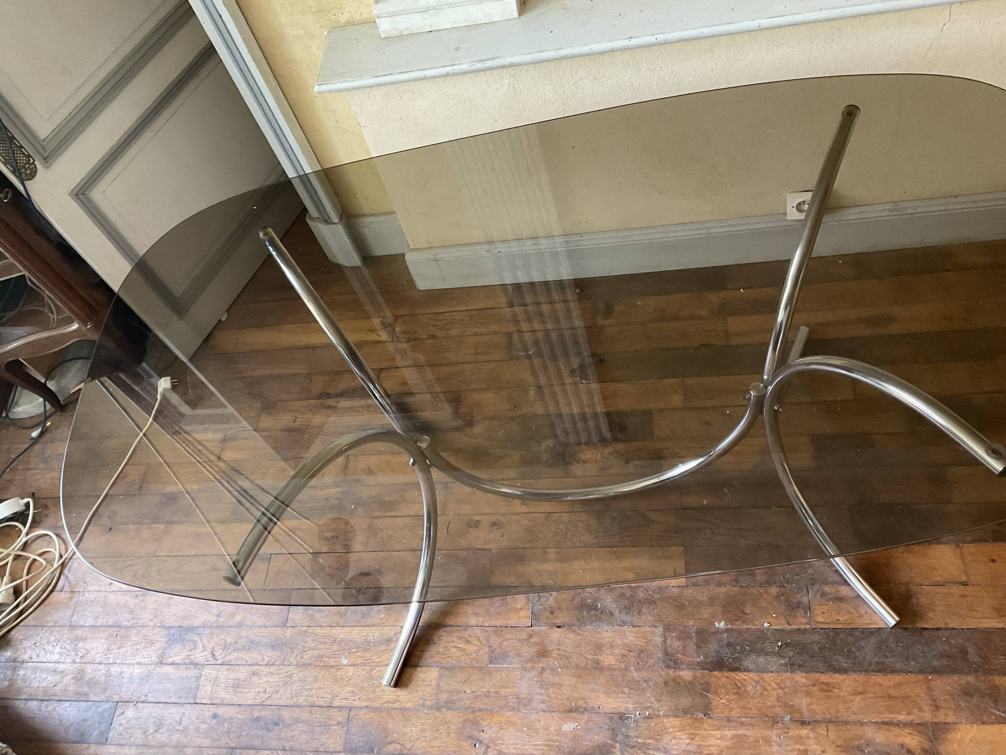Living room table in smoked glass and vintage metal