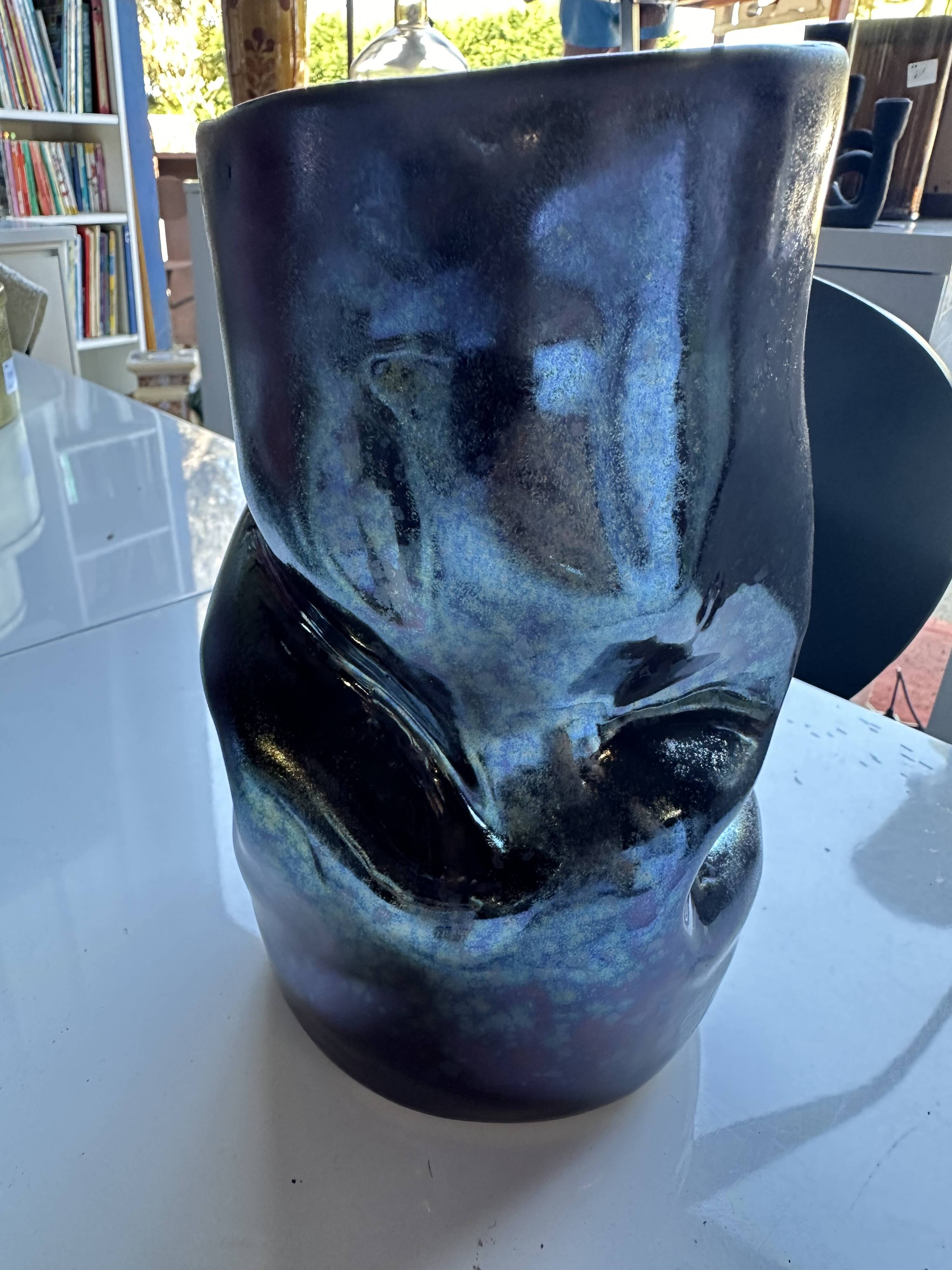 Vintage vase by Bloomingville