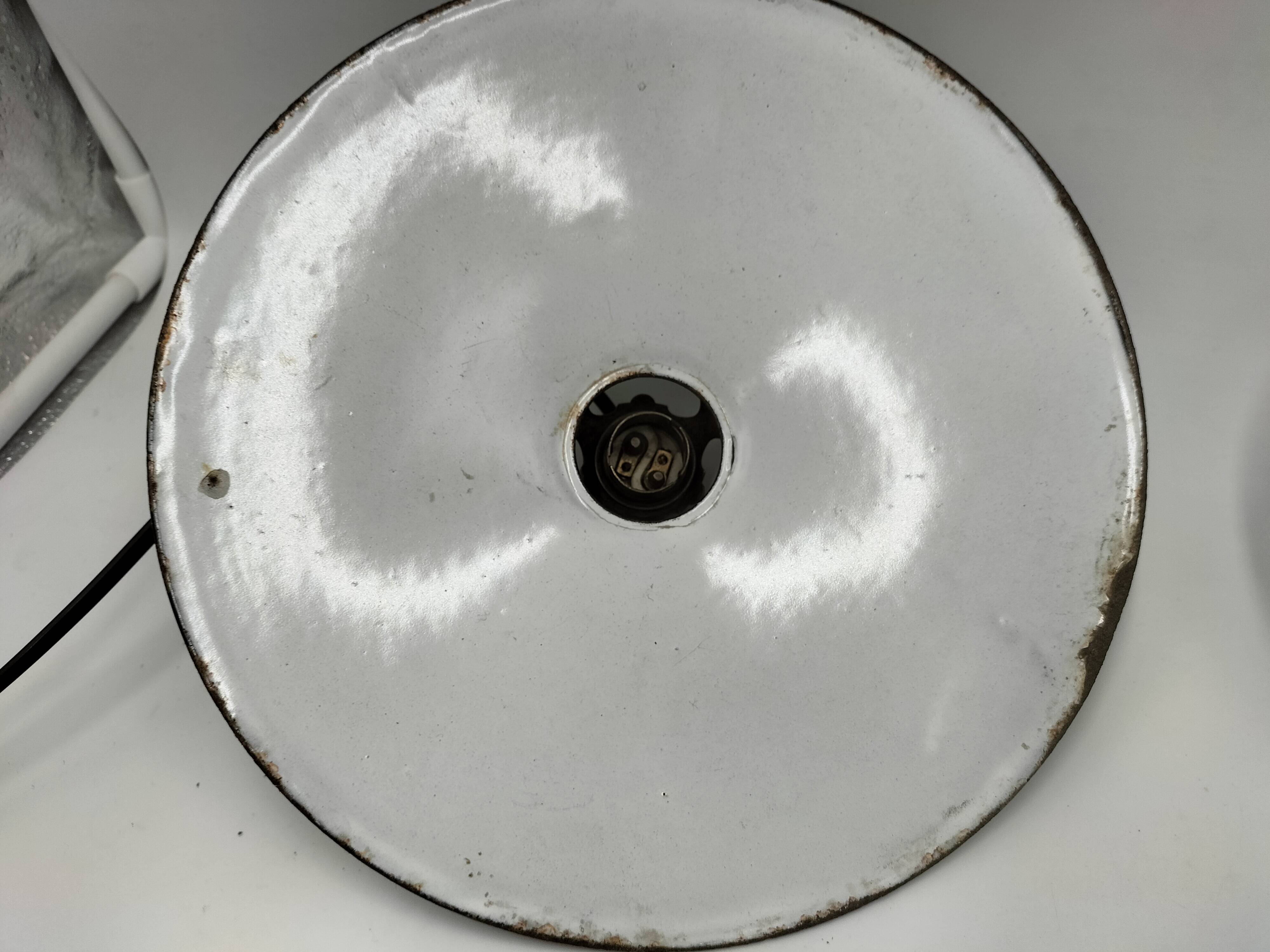 Enameled sheet metal pendant lights