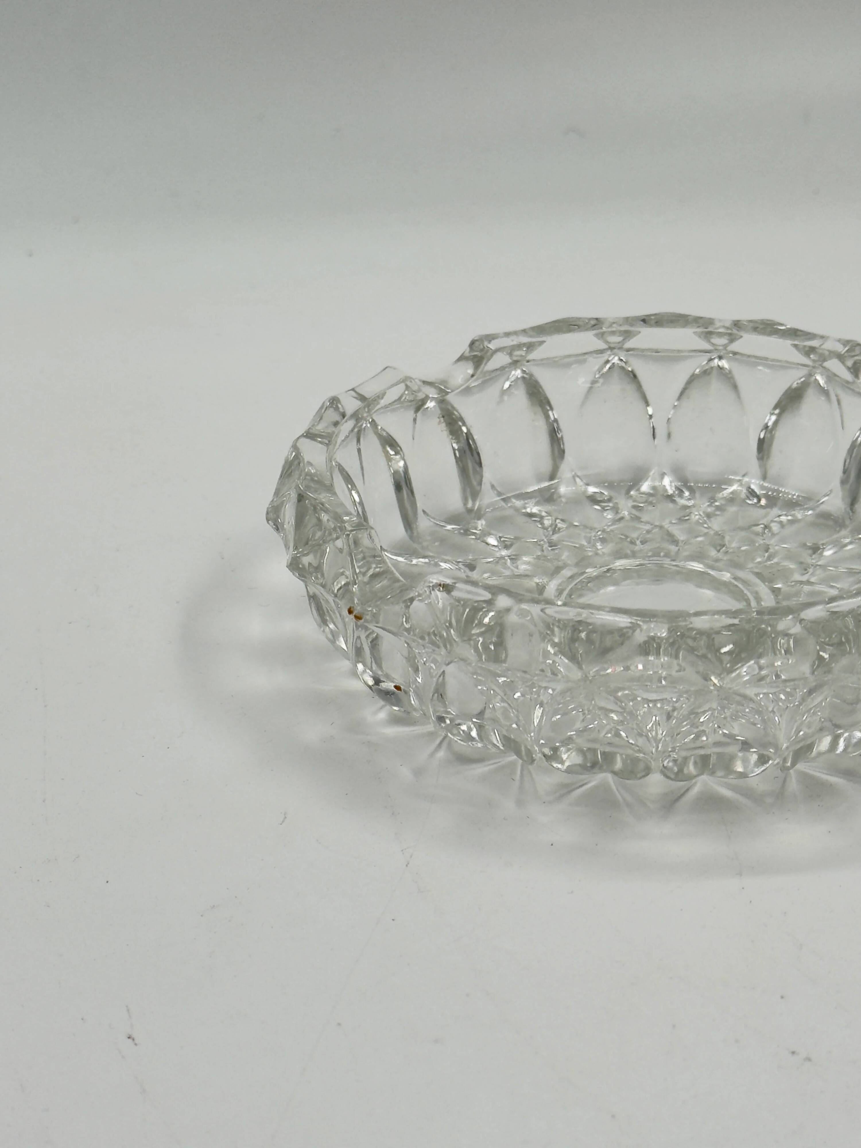 Cendrier vintage en verre cristal taillé