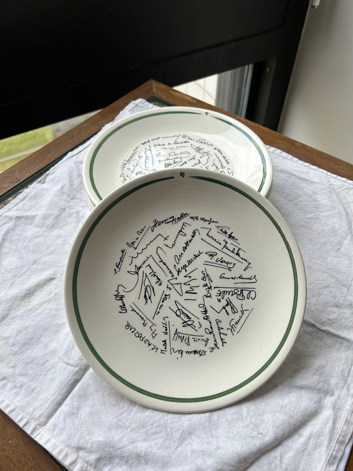 Set of 6 dessert plates Gien - Special edition Julliard