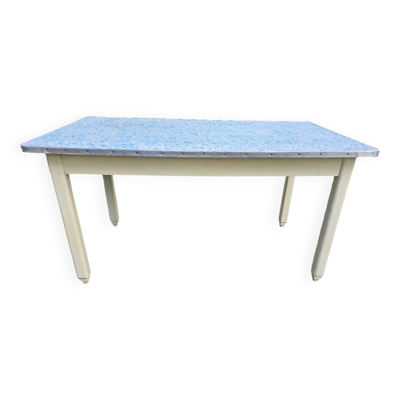 Table ancienne de cuisine