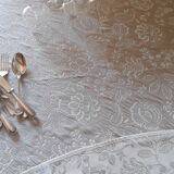 Round tablecloth color linen and ivory floral pattern Indian printed spirit