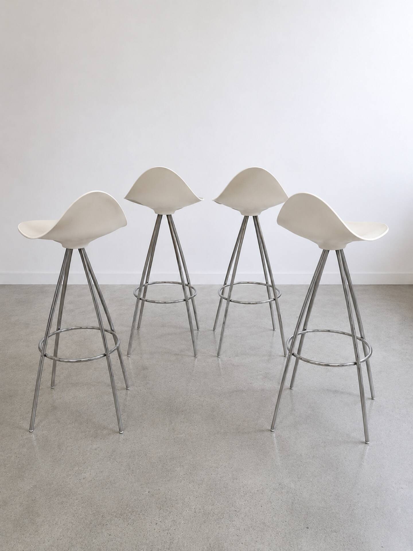Set of 4 Onda bar stools – Stua – design by Jesús Gasca – Spain –