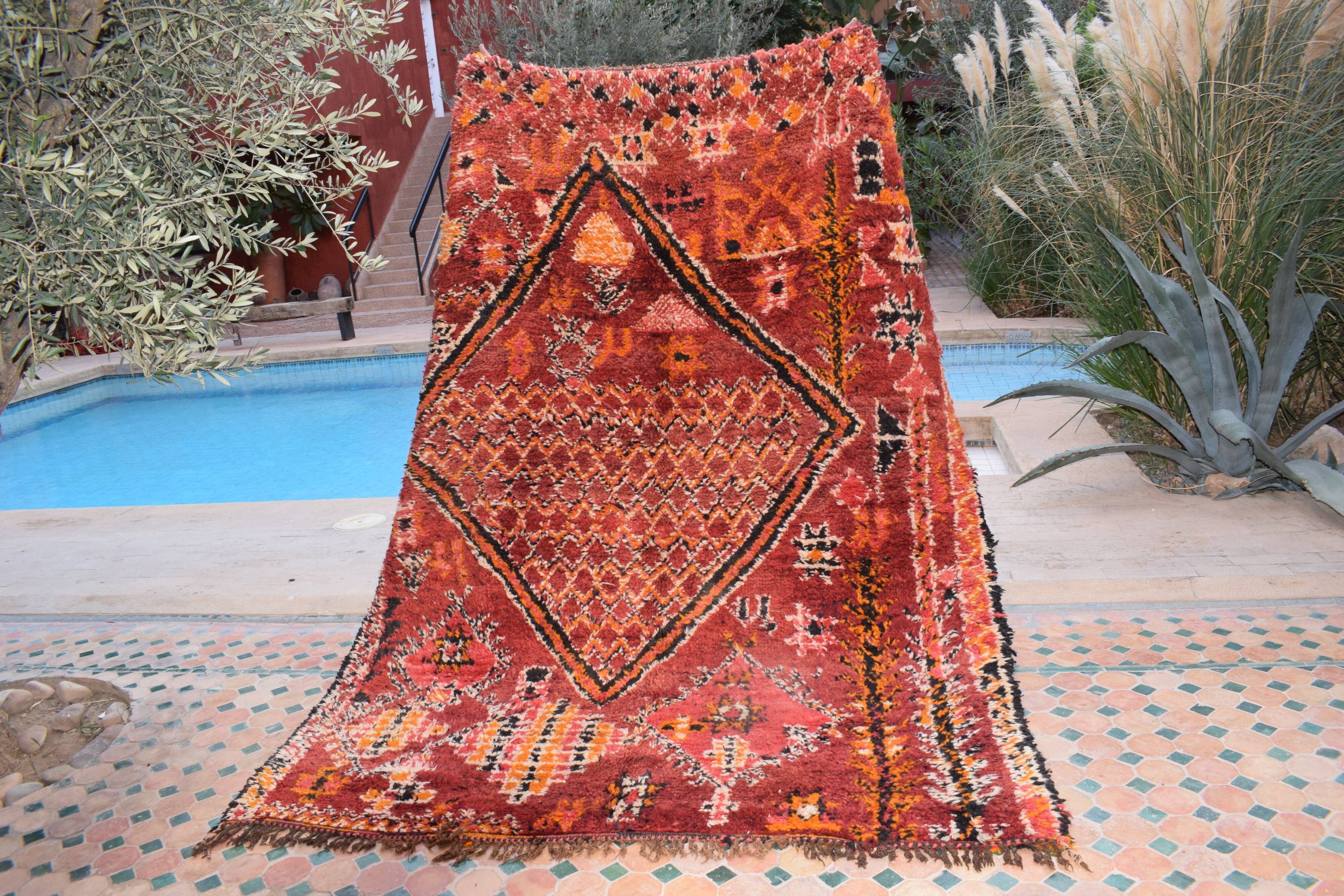 Moroccan Berber rug vintage atlas