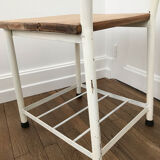 Chaise de pensionnat