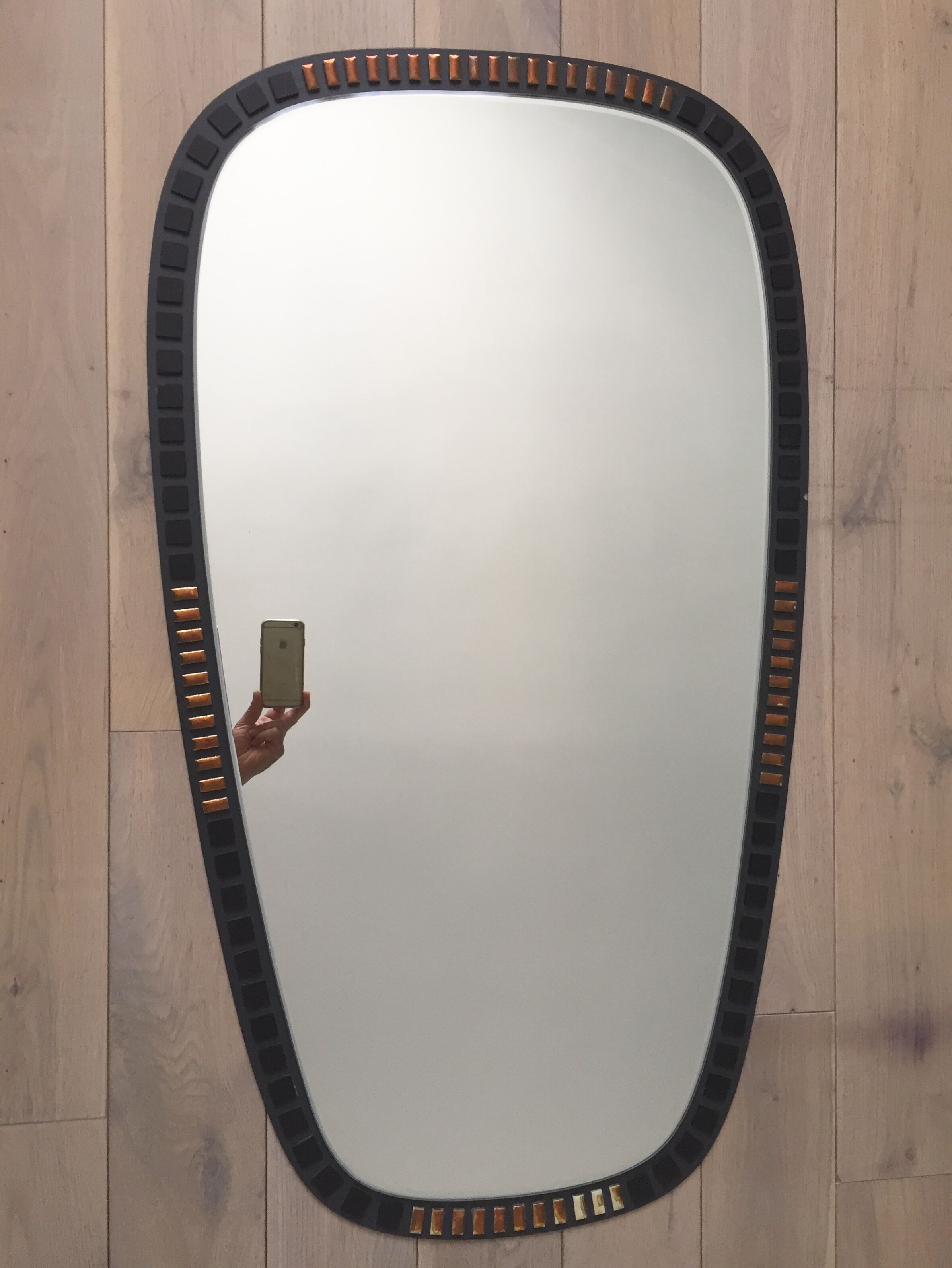 Oval mirror, Maison Duro Belgium 1966 - 96.5x54cm