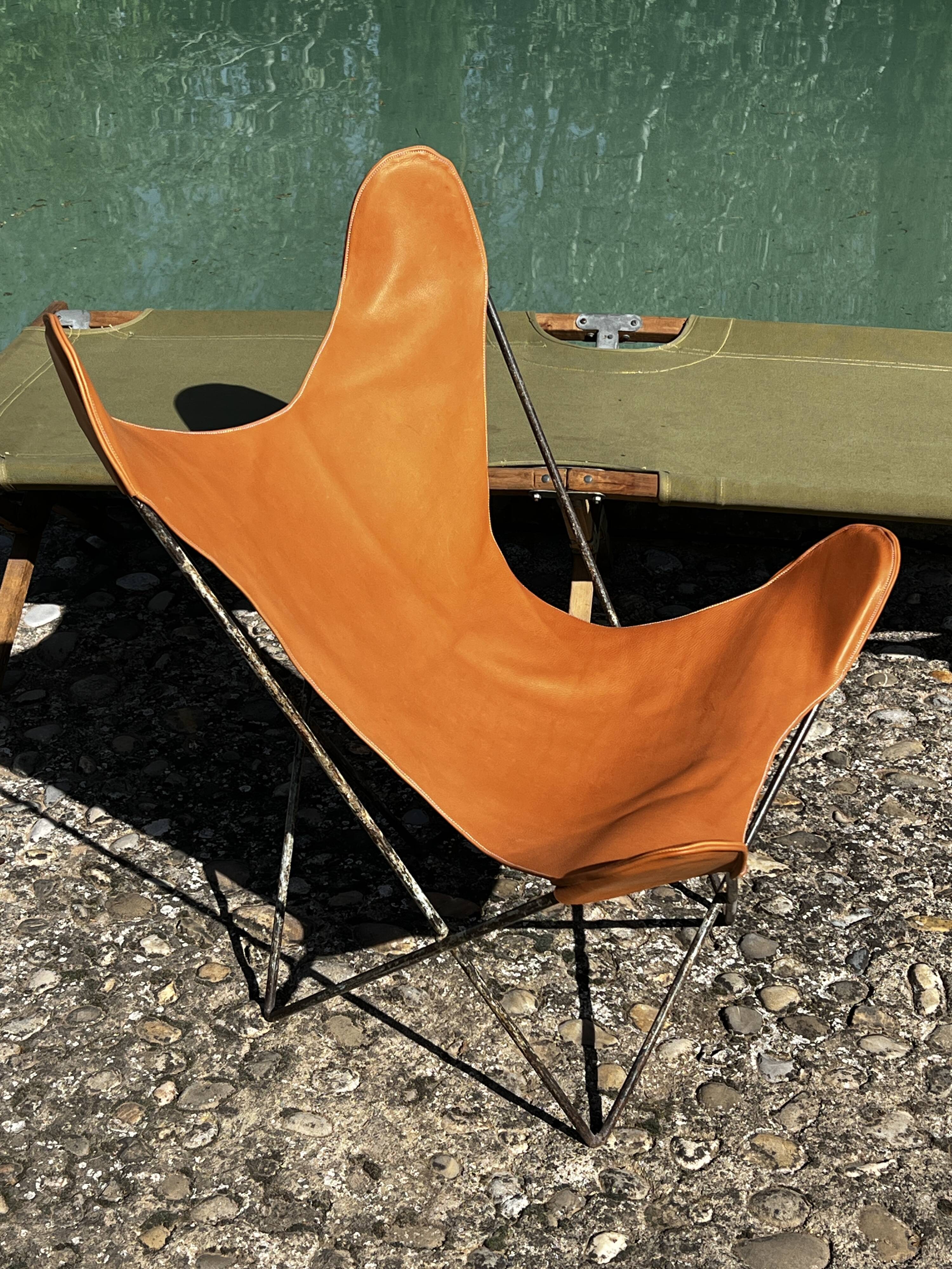 AA Butterfly chair for Airborne 1950 in leather