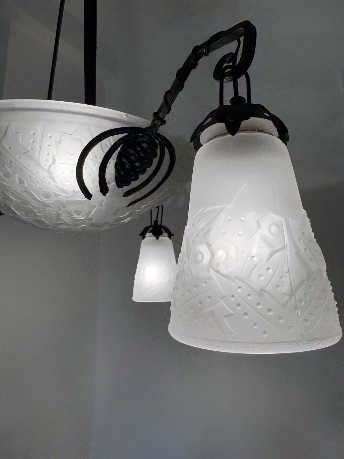 Muller Art Deco glass chandelier