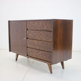 Buffet conçu par Jiří Jiroutek, années 1960