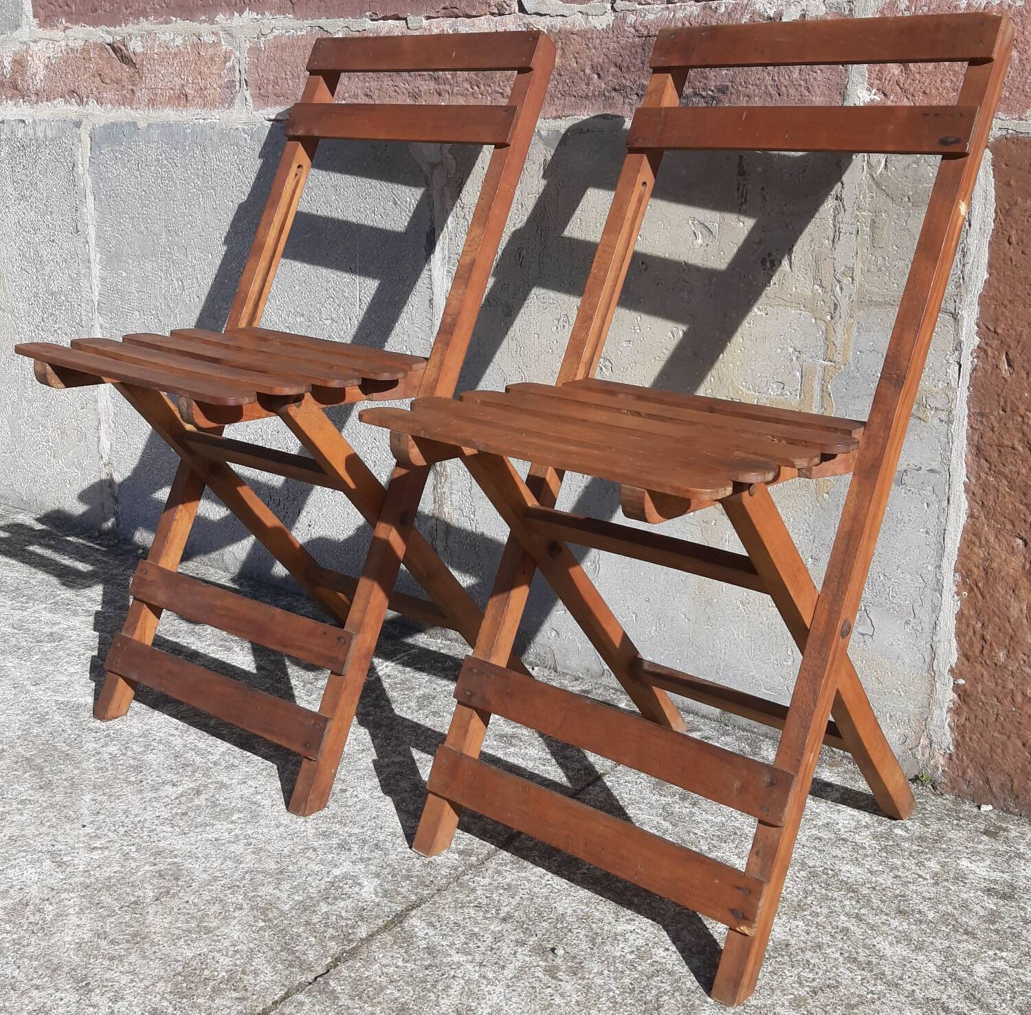 Chaises en bois pliables années 50