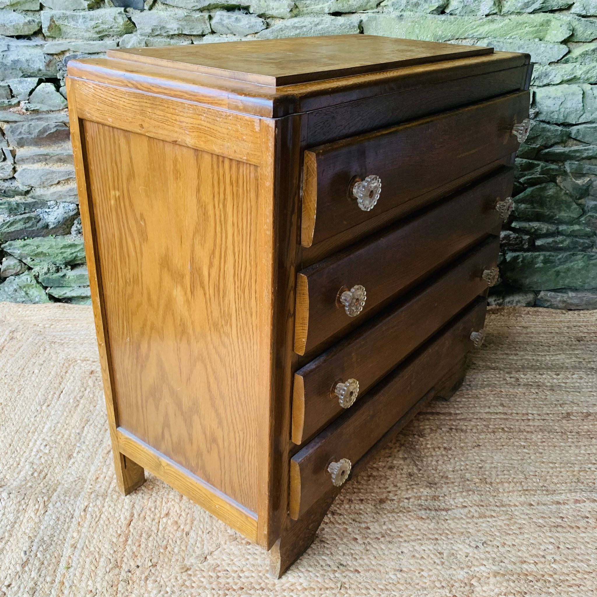 Commode vintage - poignées fleurs