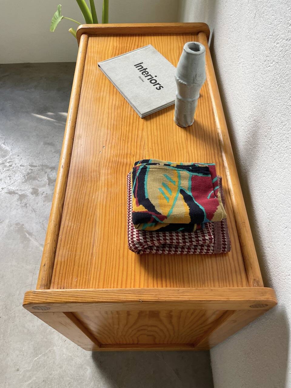 1980s pine chest of drawers