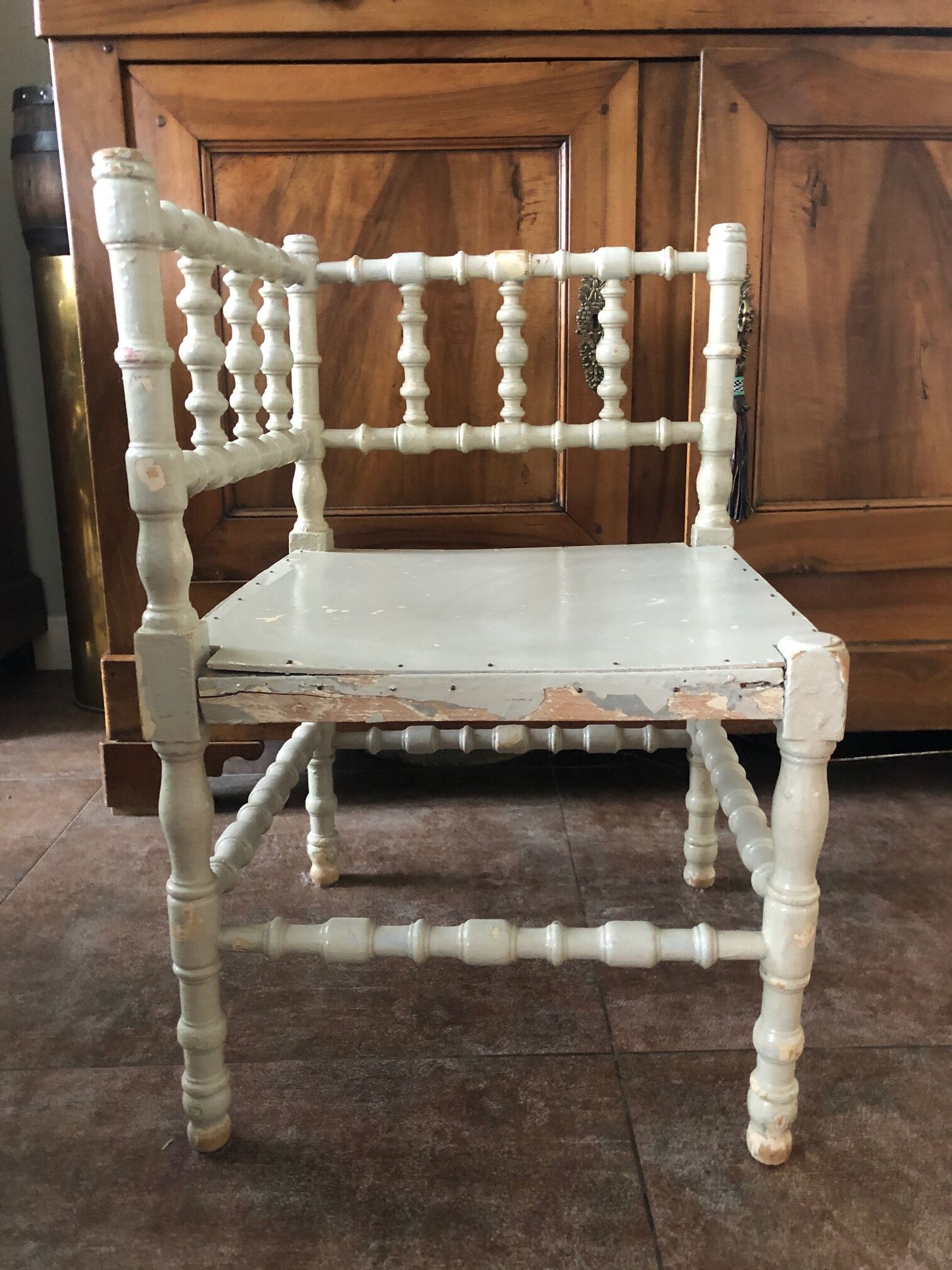 Vintage corner chair