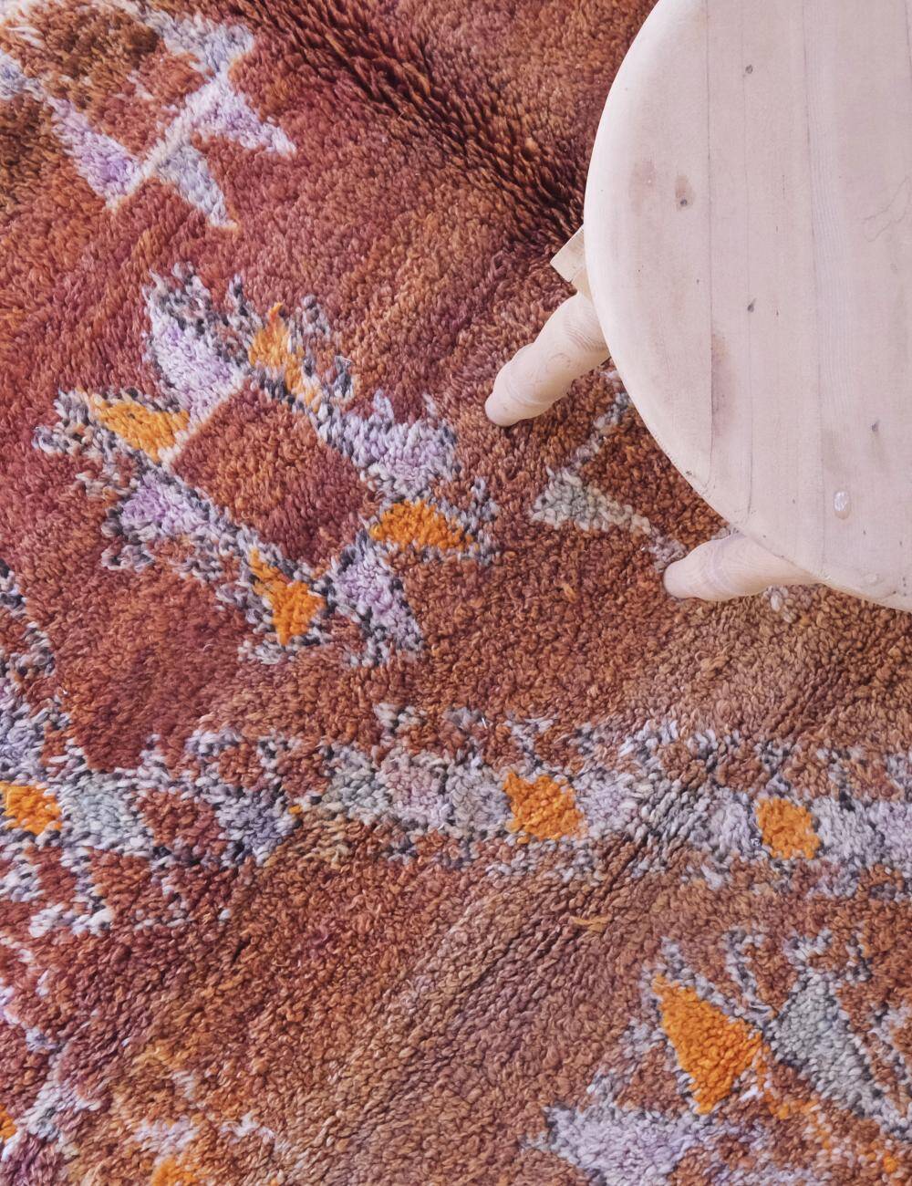 Vintage Collectible Rug - 313 x 188 cm