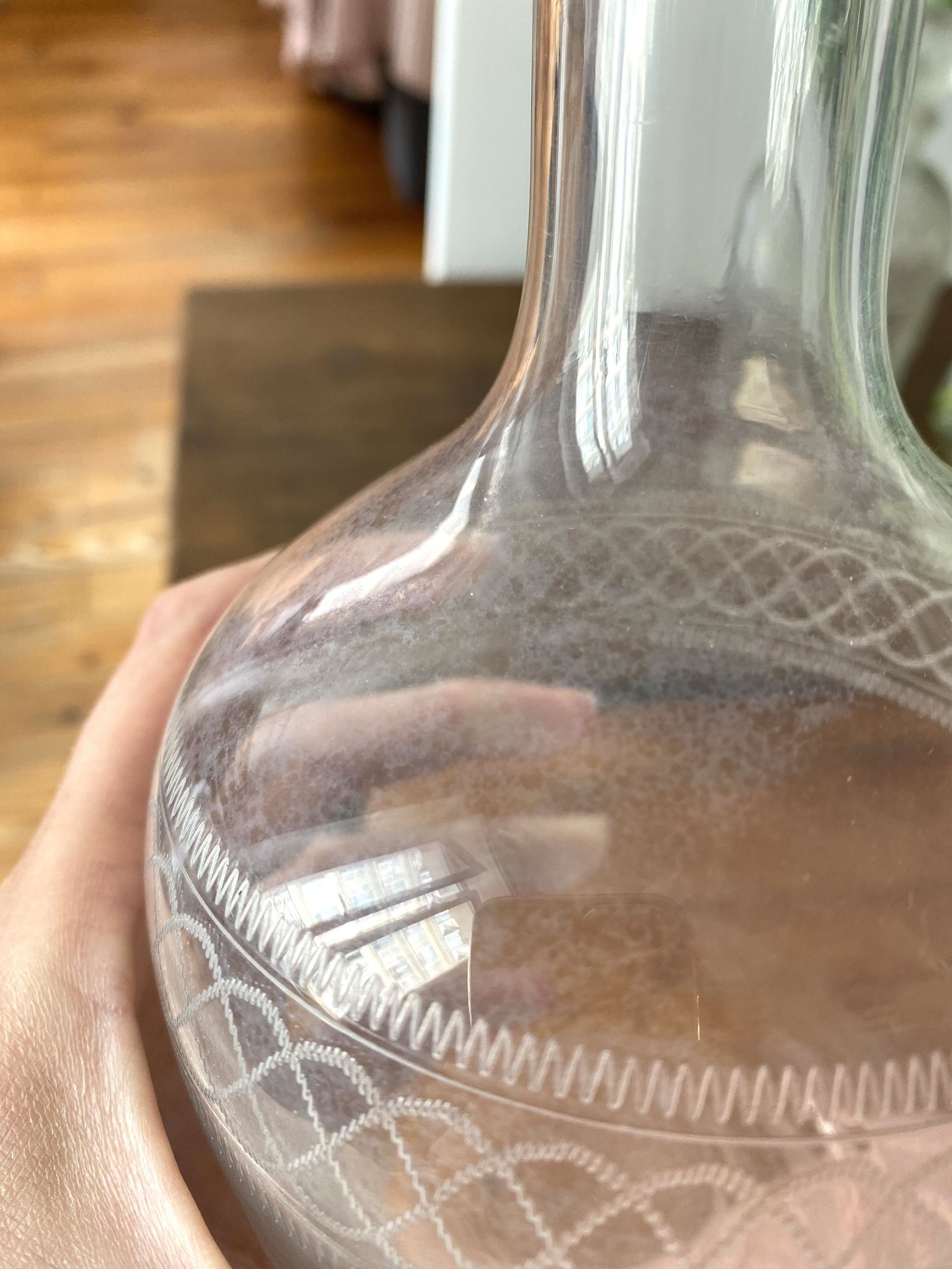 Vintage 60s chiseled glass decanter
