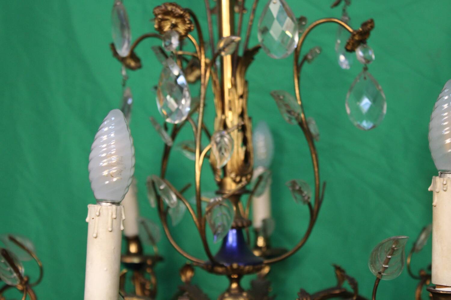 19th-century French gilt bronze chandelier featuring brass flowers and