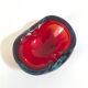 Cendrier rouge et bleu de flavio poli pour seguso, en verre de murano 1960