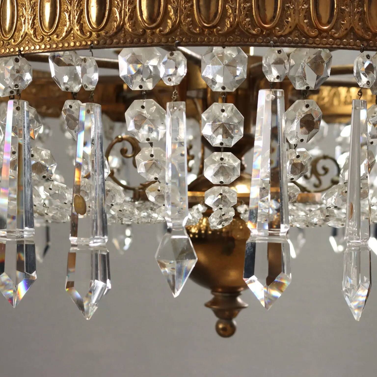Lustre ancien style Empire en verre et métal doré, Italie, XXe siècle