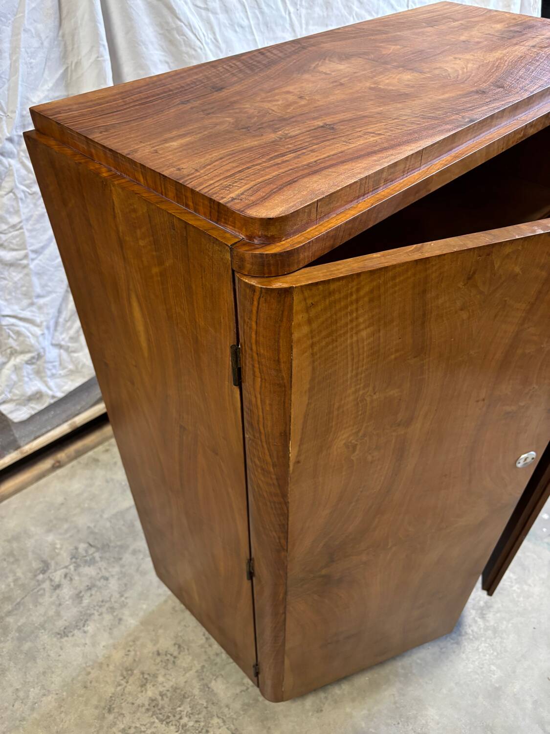 Art Deco storage unit