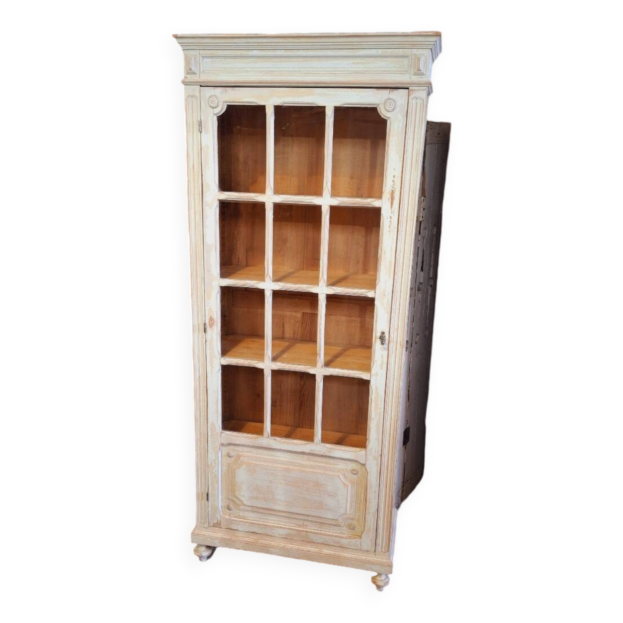 Vitrine ancienne