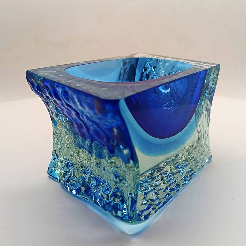 1960s Ashtray  in Hand-worked Murano Glass by Flavio Poli for Sesuso