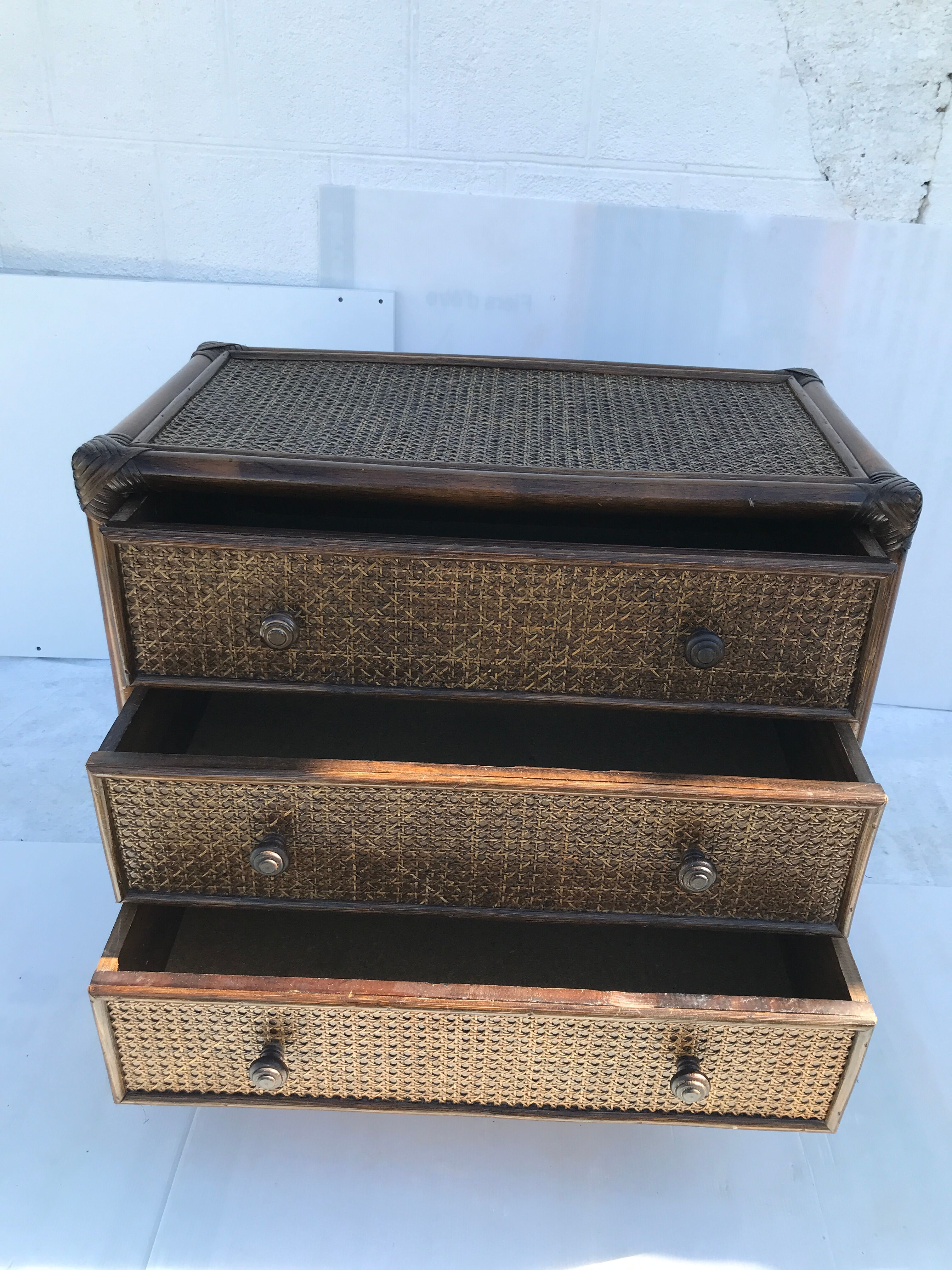 Rattan chest of drawers and canning 60s-70s