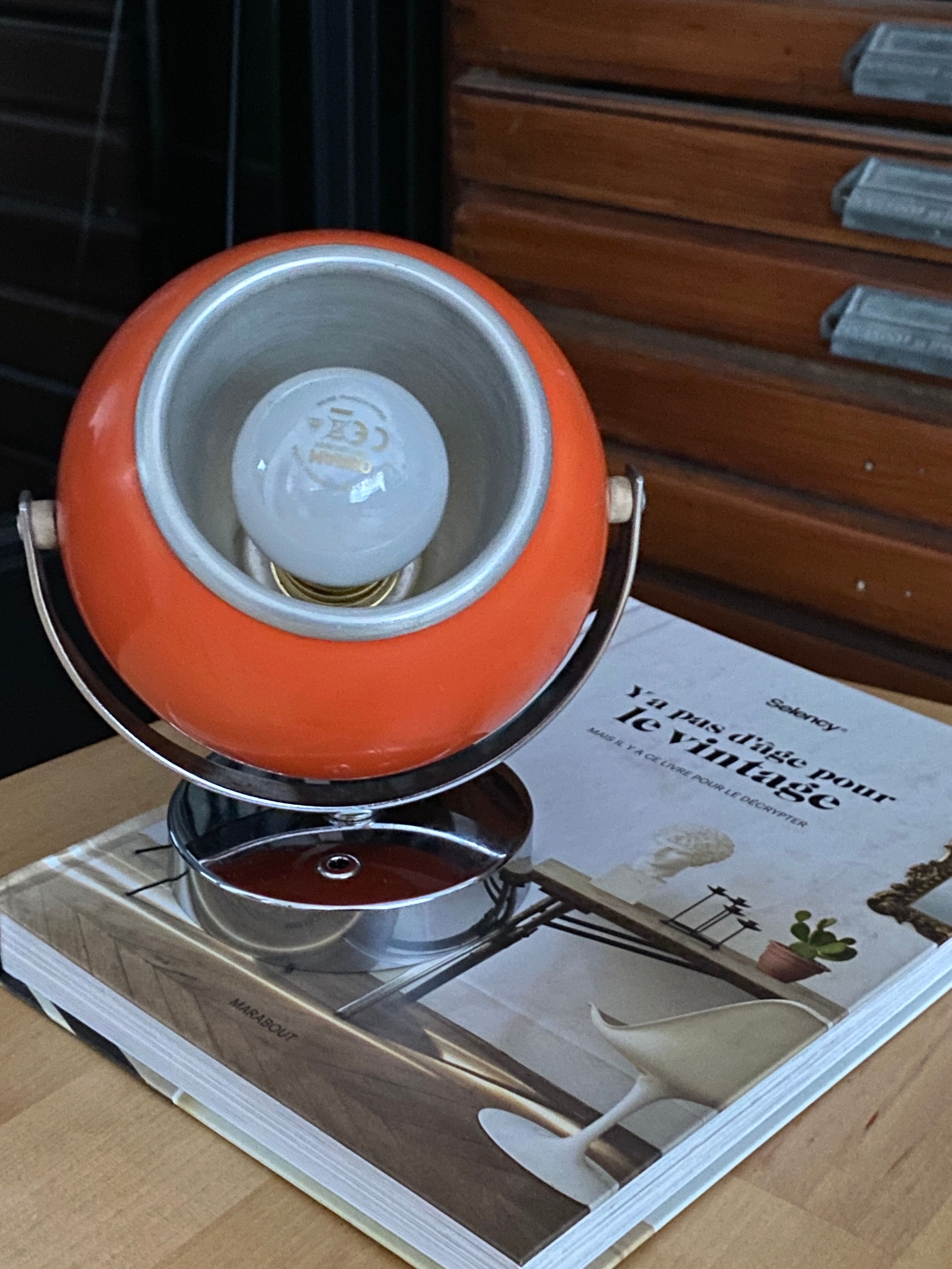 Vintage orange Eye Ball lamp