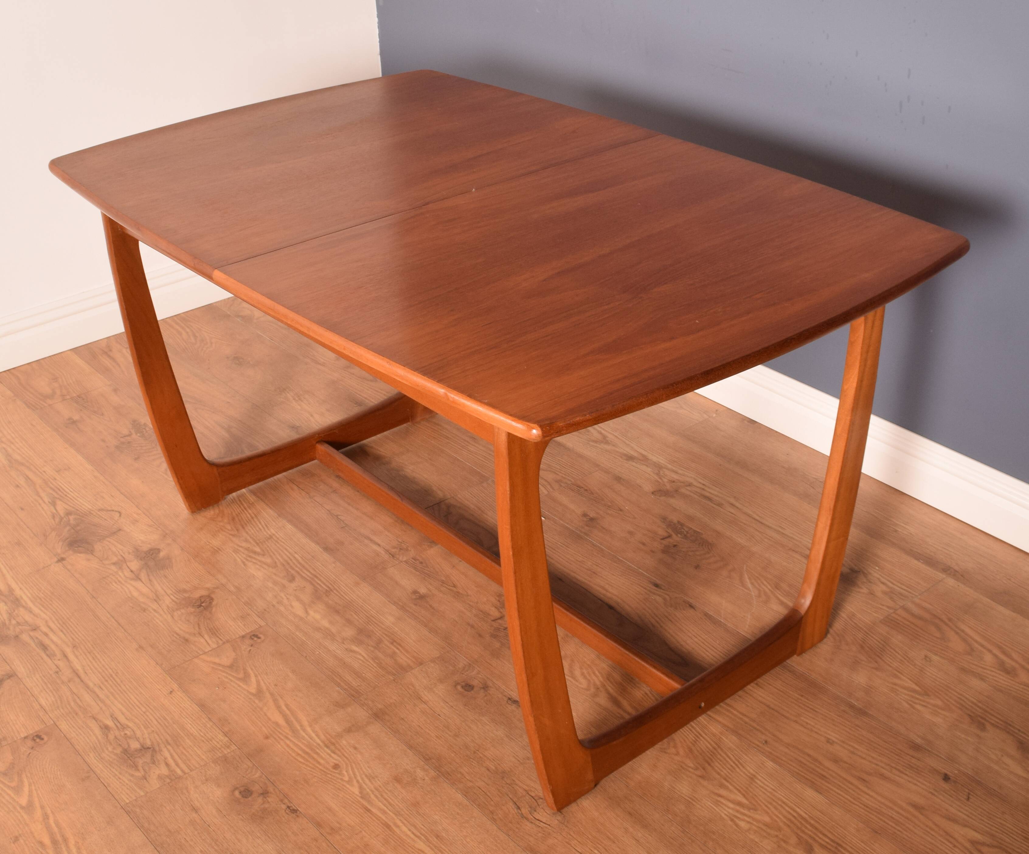Dining table & 4 chairs 1960
