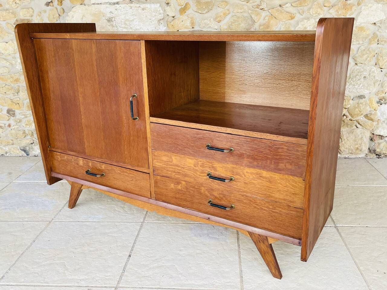 Oak storage unit, splayed legs circa 1950s
