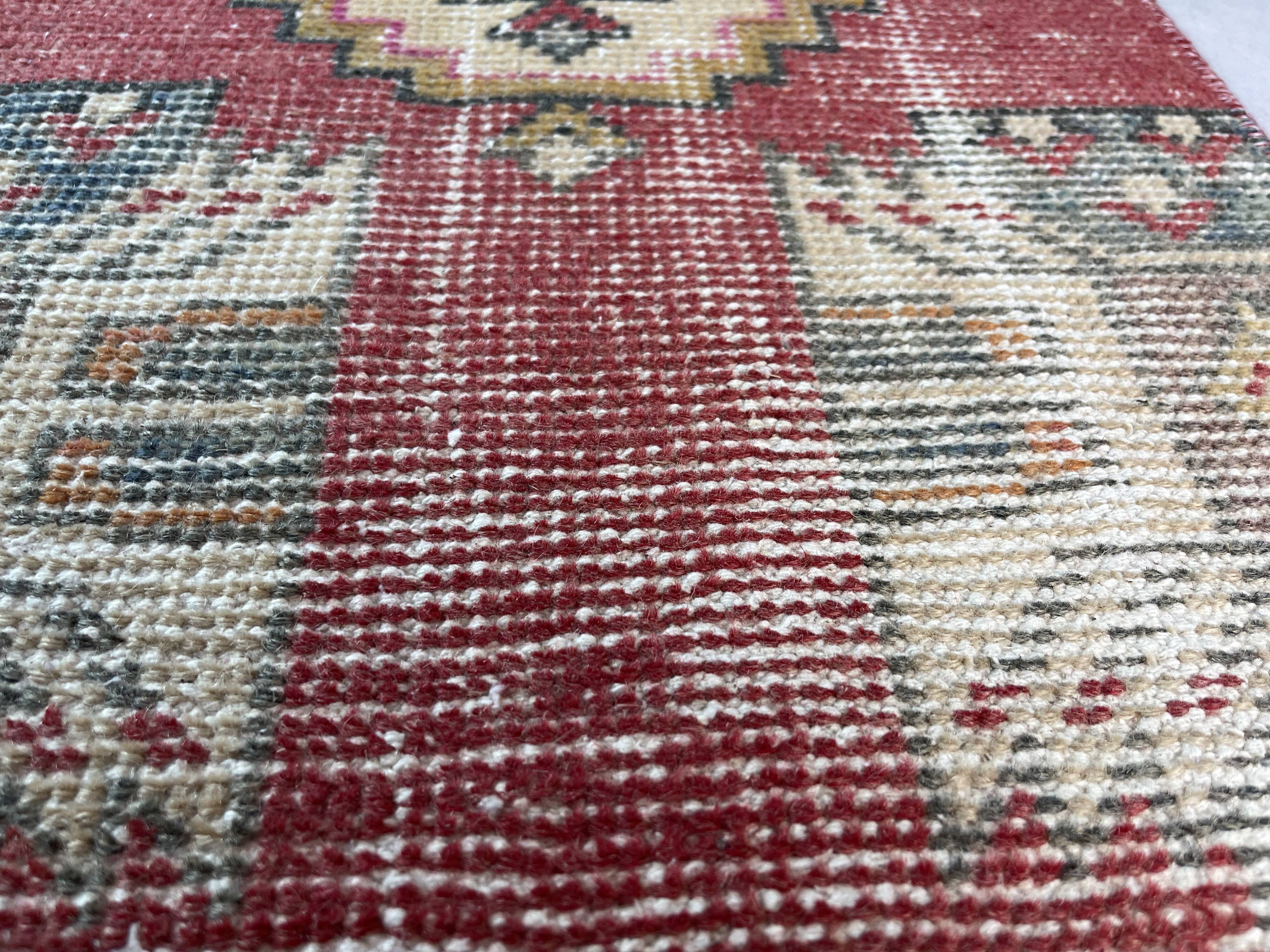 Vintage turkish pastel mini rug  98 x 45 cm