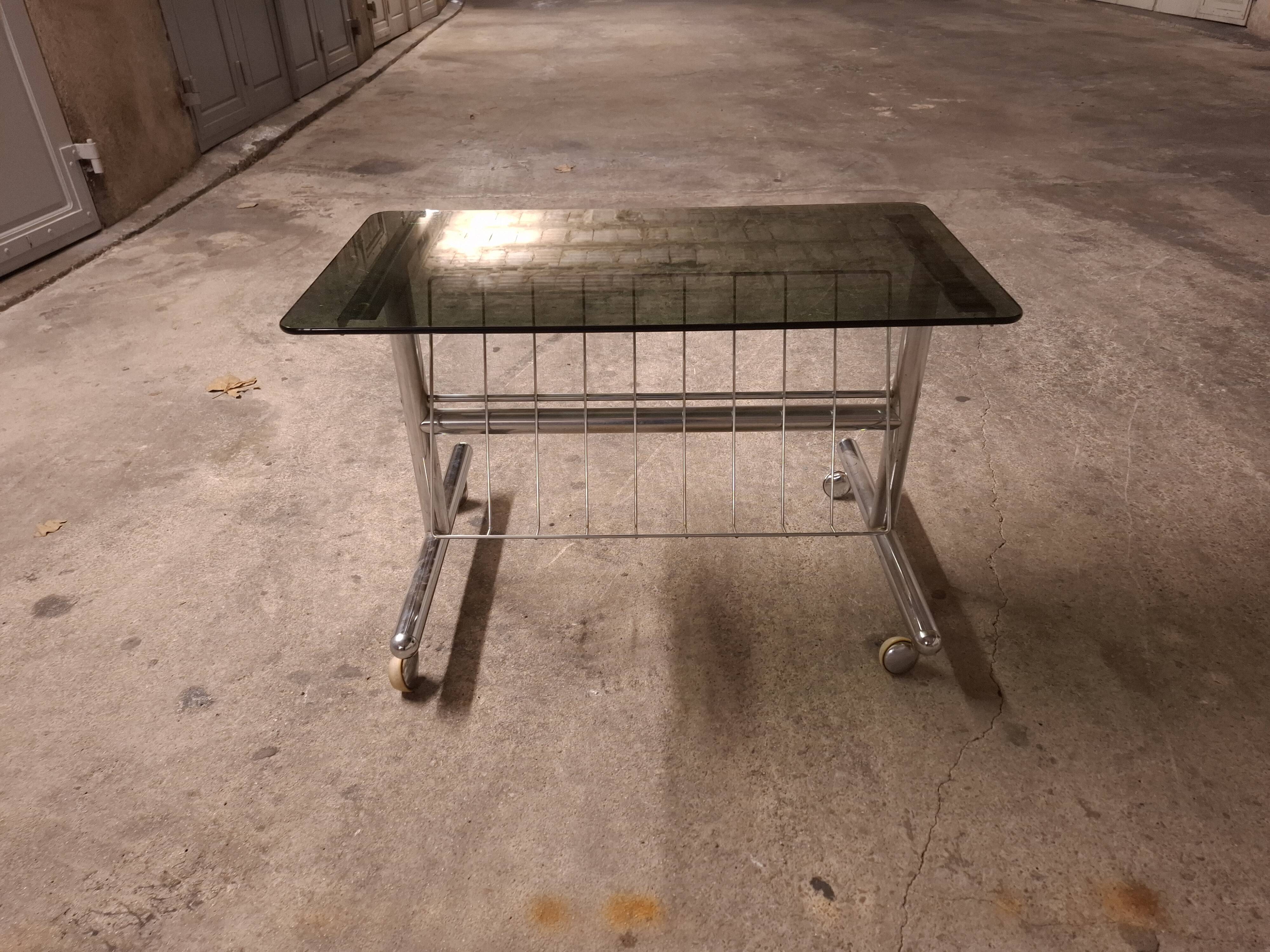 Vintage 70's coffee table, magazine rack