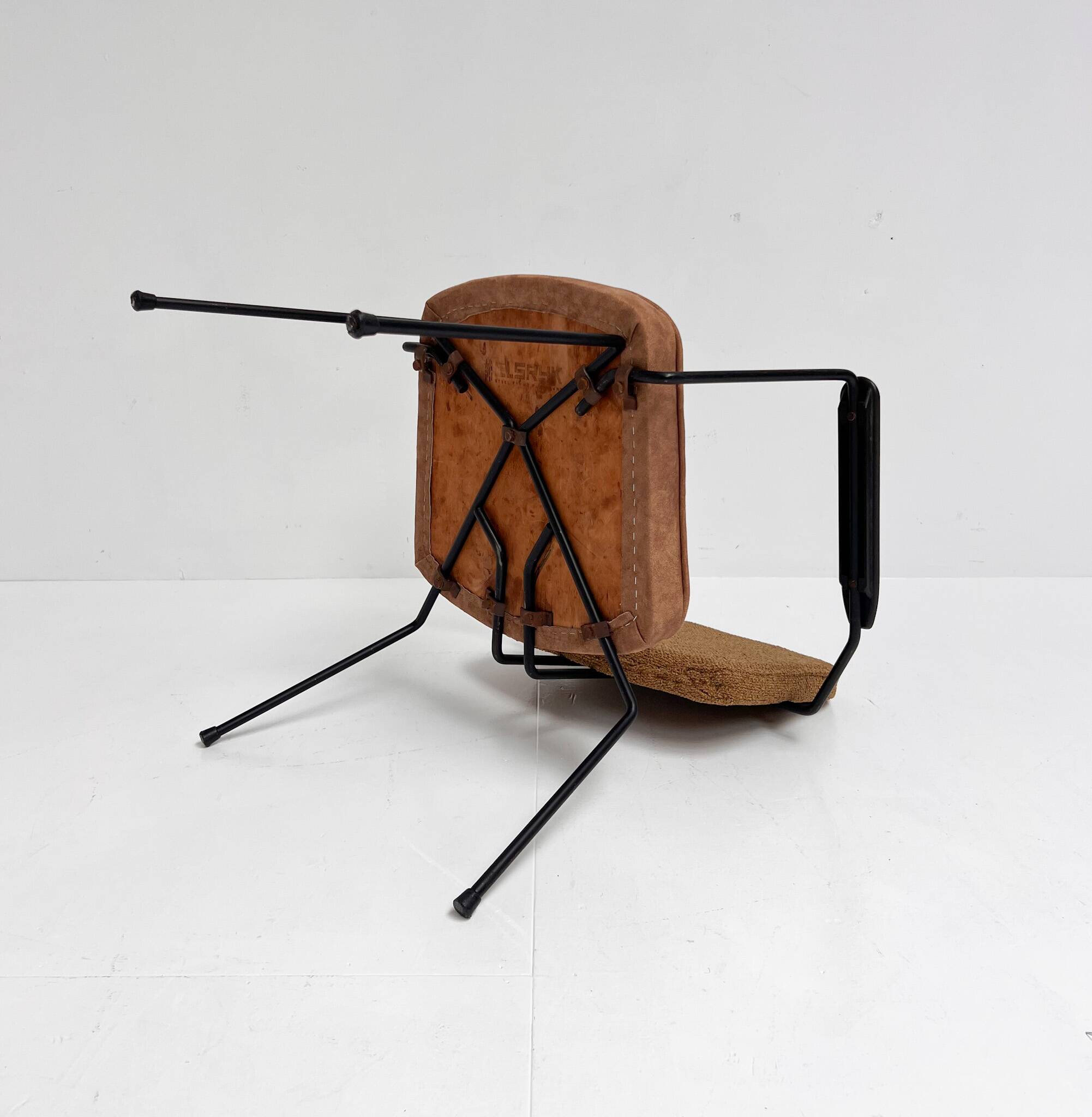 Model 5002 armchair with table by Rudolf Wolf for Elsrijk, 1950s