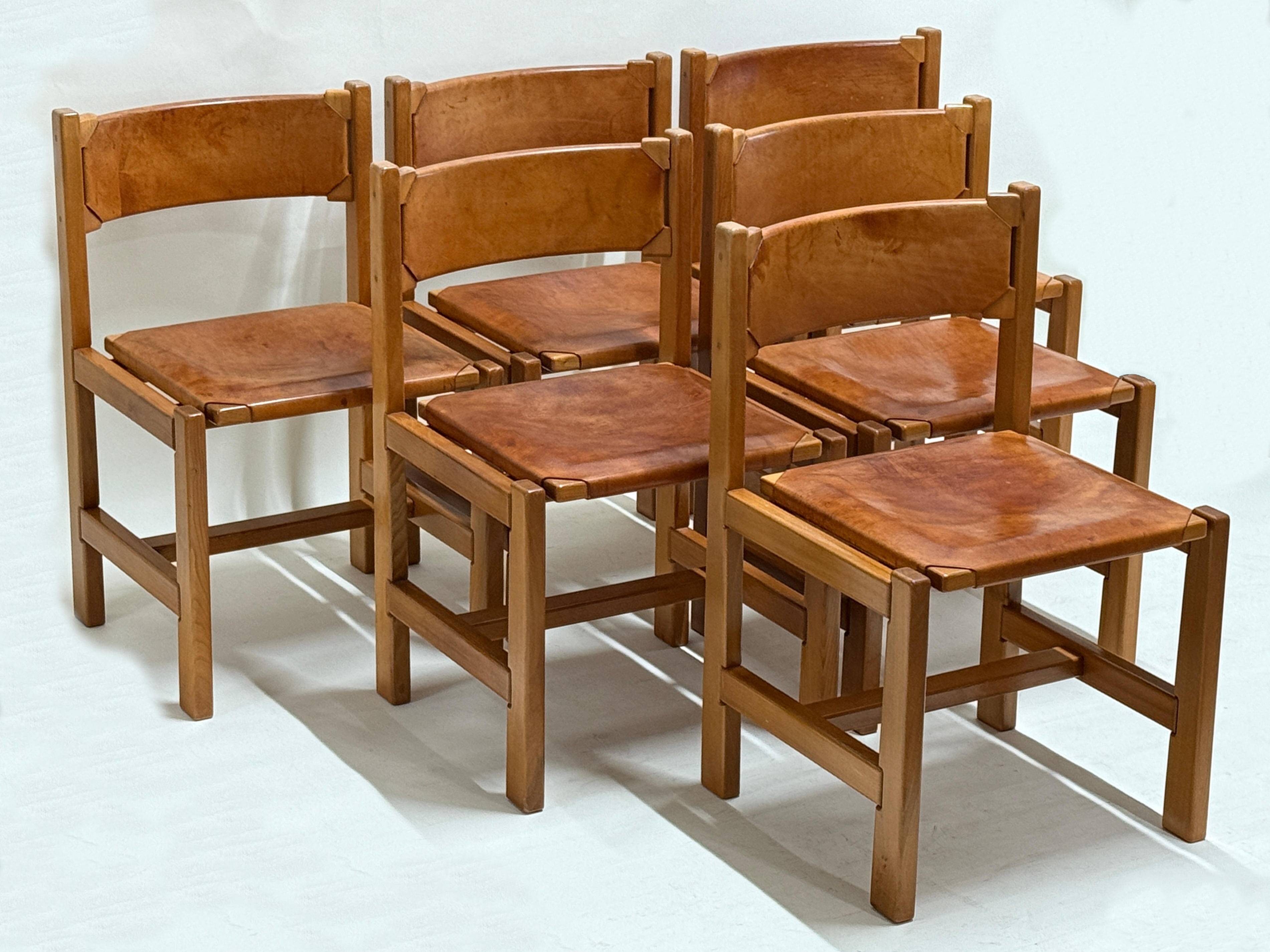 Set of 6 Maison Regain Chairs - Solid Elm and Fawn Leather - Circa 70