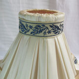 Lampshade in fabric and embroidery