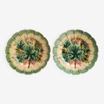 Set of two antique French majolica plates, Sarreguemines, 1880