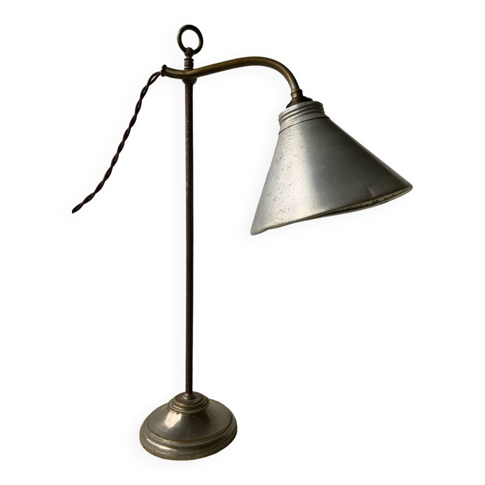 Desk lamp