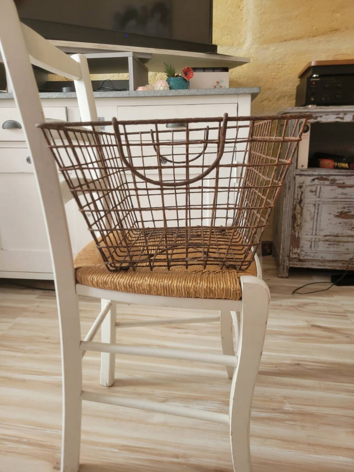 Man or oyster basket