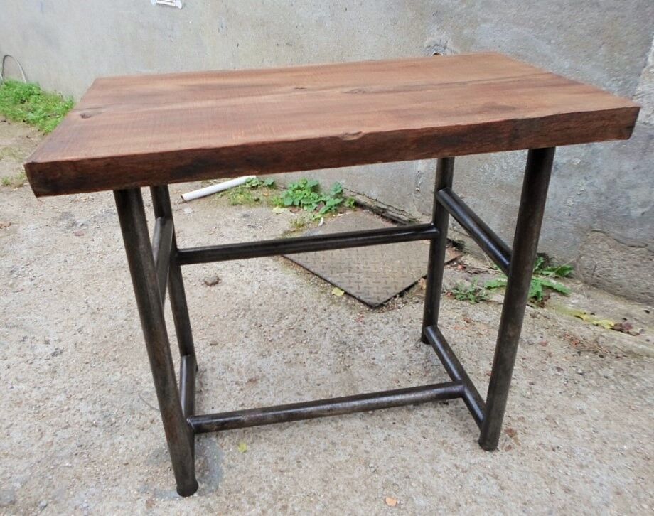 Console en bois brut