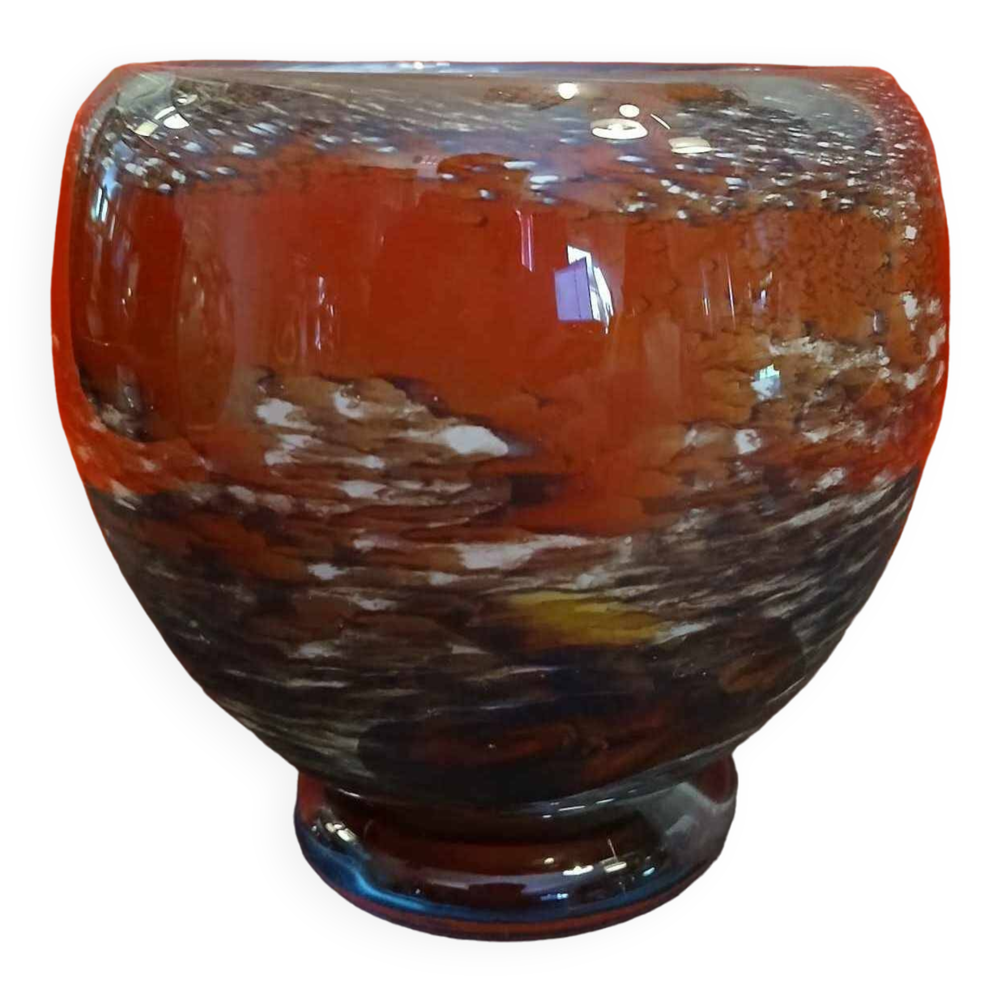 Very pretty vintage blown glass vase in the style of JC Novaro's creations