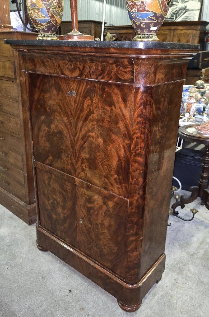 Flamed mahogany secretary from the Restoration period.