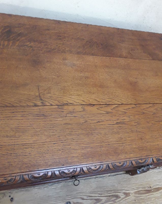 Middle Louis XIII style office