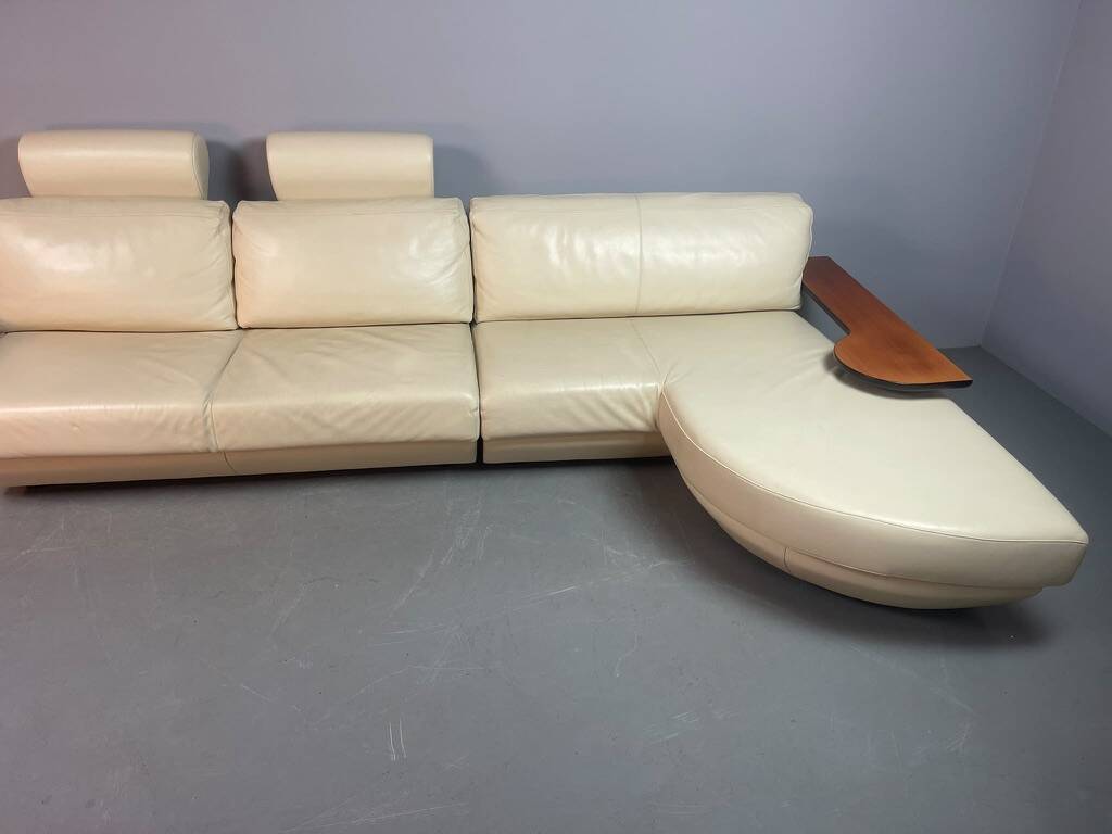 Exceptional Mid-Century Frighetto Italian Cream Leather Landscape Sofa with