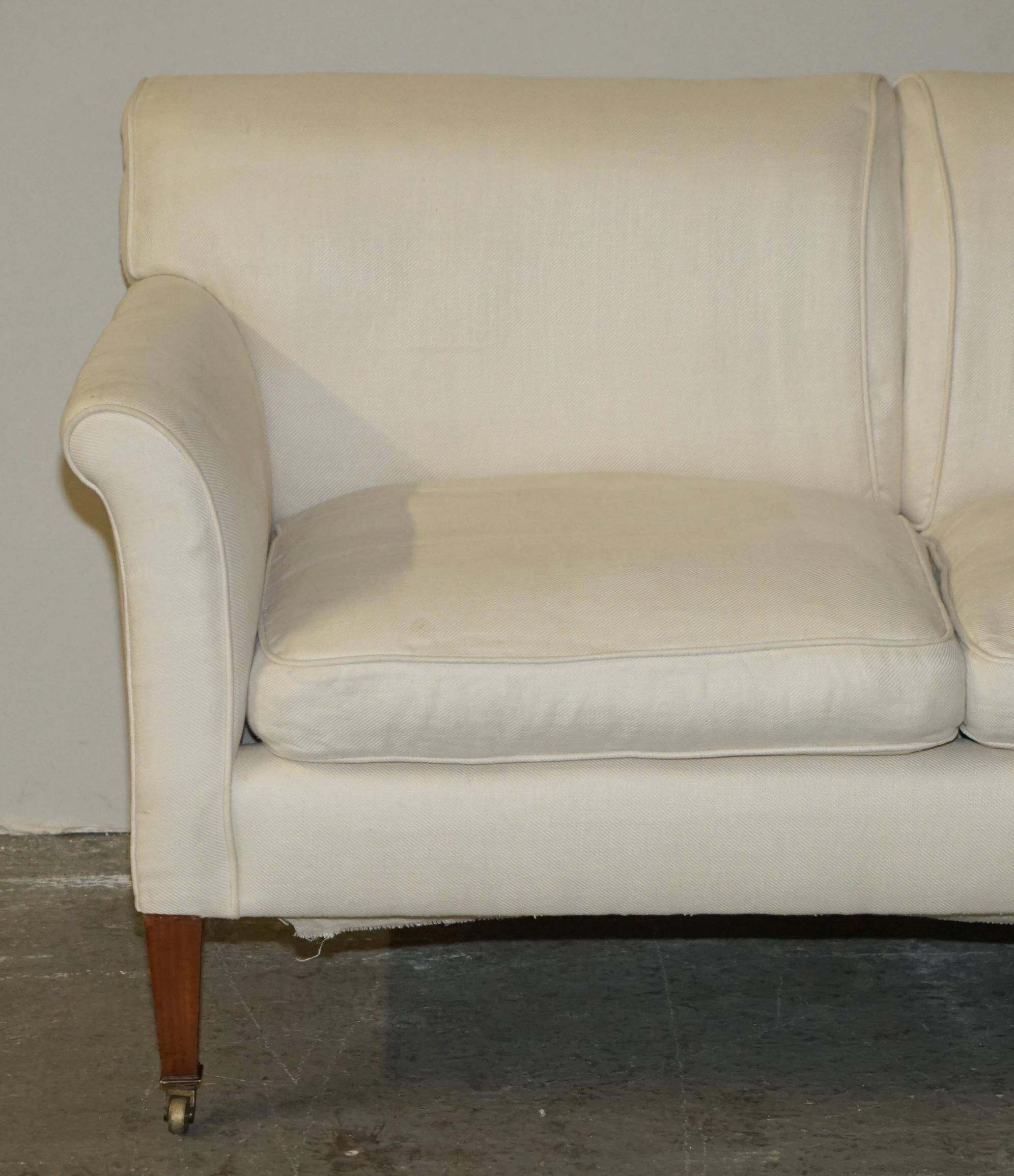 Victorian Howard & Son two-seater canapé fully stamped.