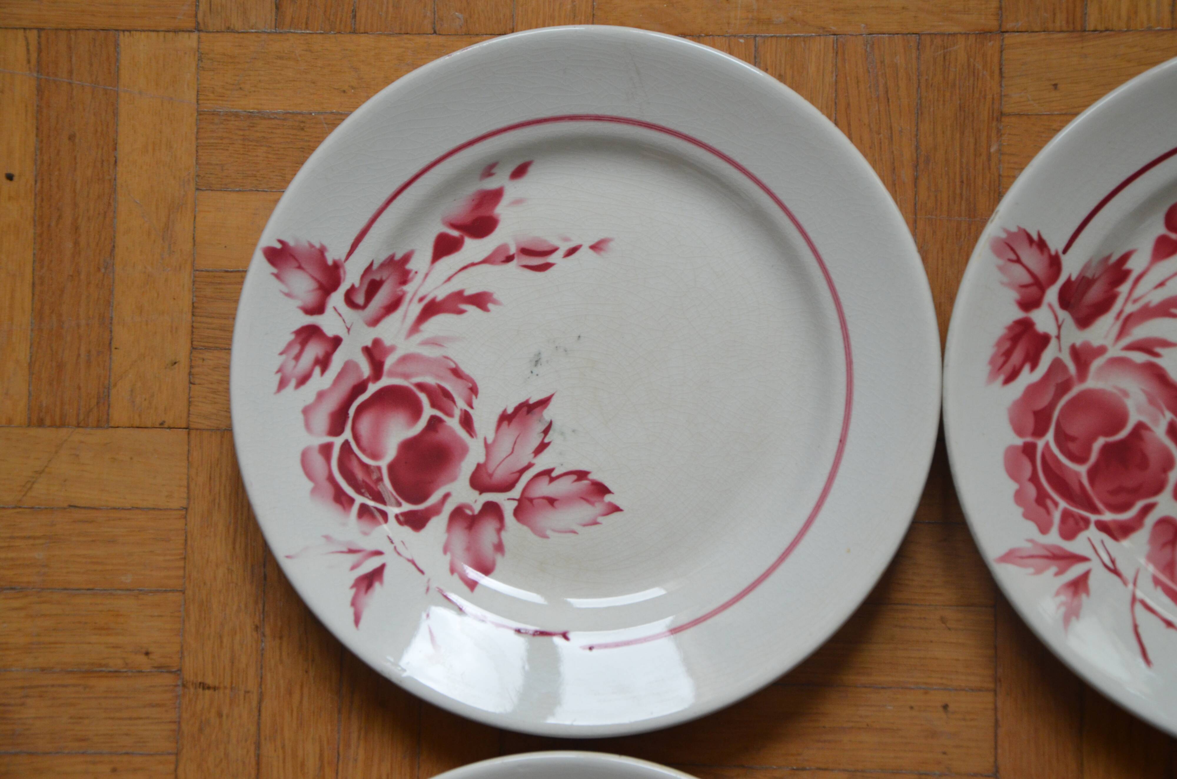 Lot de 4 assiettes Sarreguemines, collection Roseraie