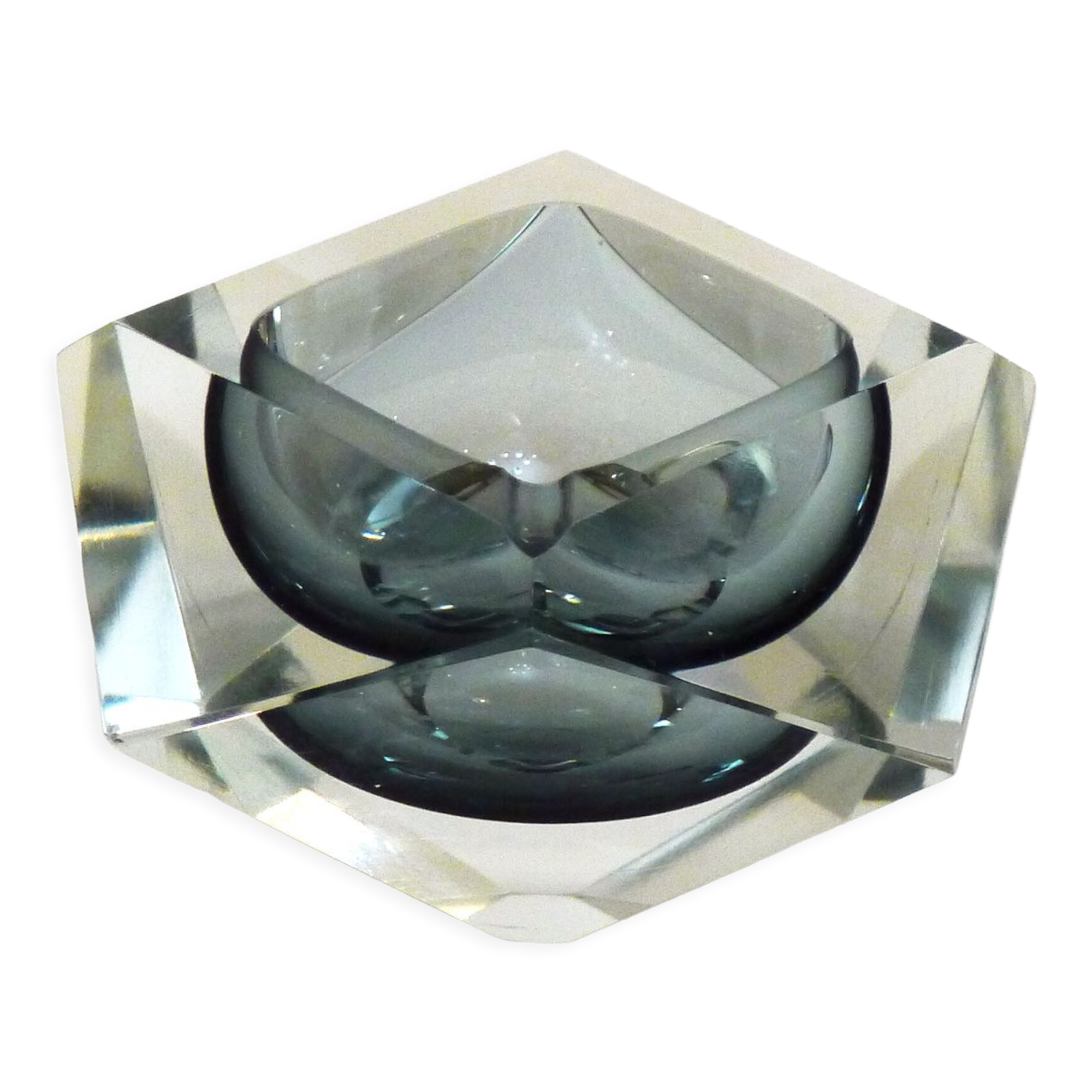 Ashtray Sommerso Murano faceted grey