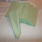 Lot of 12 green napkins