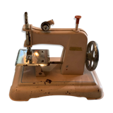 Metal sewing machine