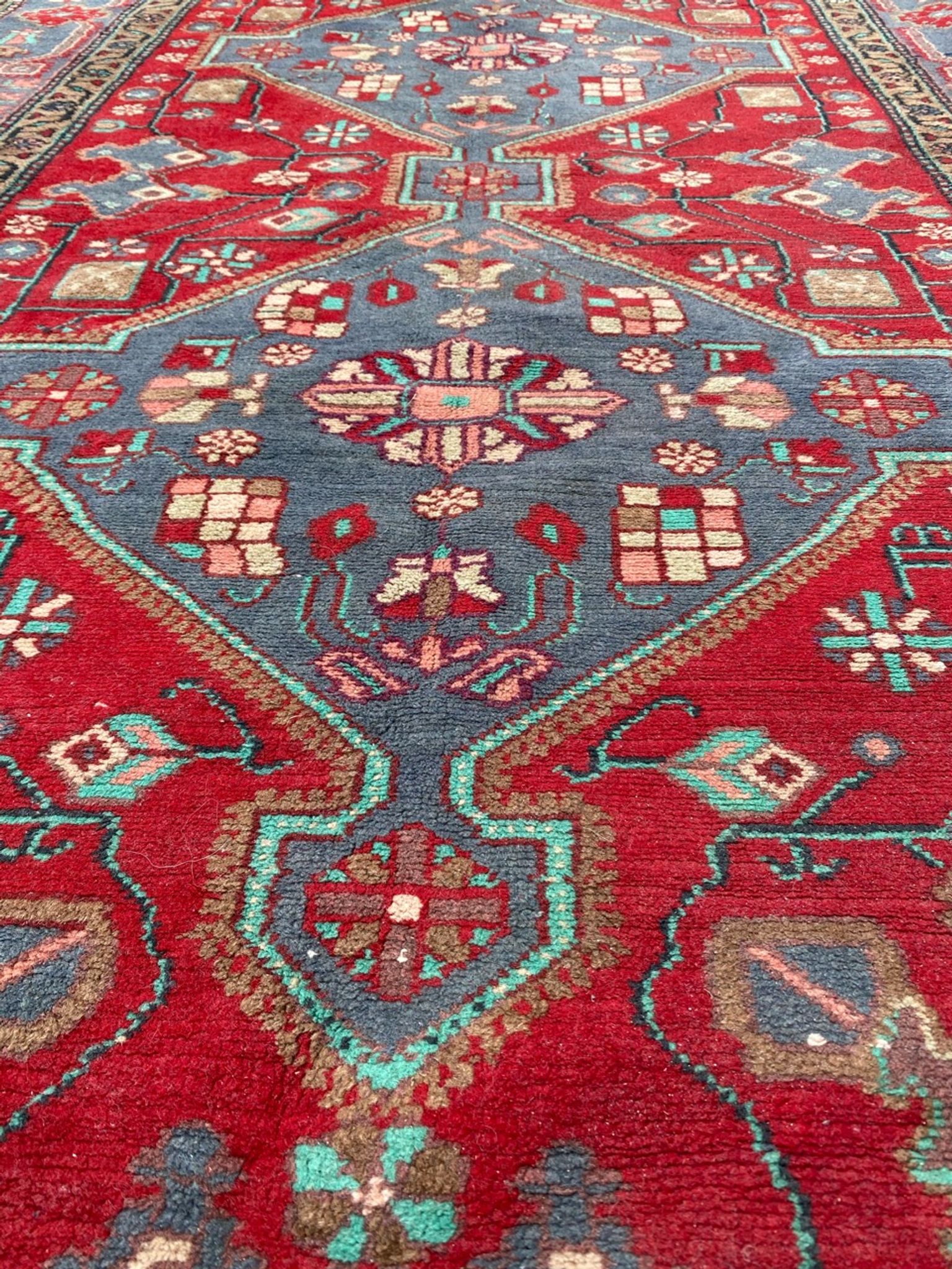 Malayer ancient persian carpet 138x238 cm