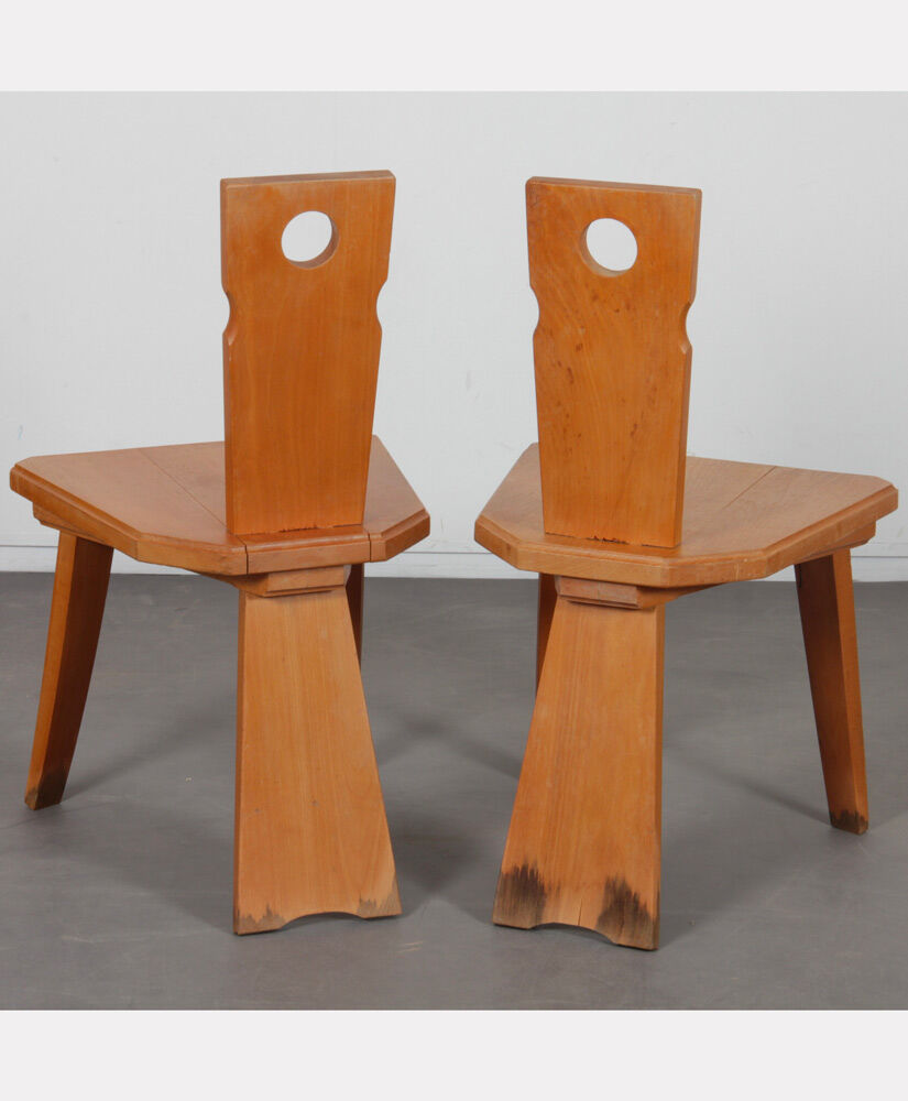 Paire de chaises vintage en bois vers 1960